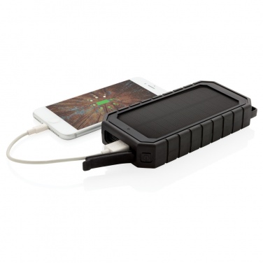 Logotrade werbemittel das Foto: 10.000 mAh Solar-Powerbank mit 10W Wireless aus RCS Plastik