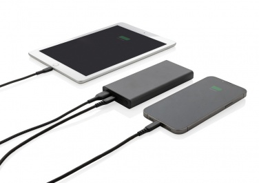 Logotrade werbemittel das Foto: Terra RCS recycelte 18W-Aluminium-Powerbank 10.000mAh