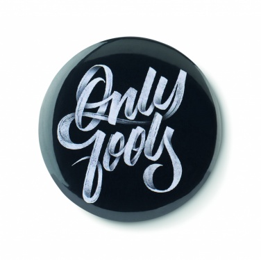 Logotrade Geschäftsgeschenke das Foto: Magnet-Badge mit Kapselheber