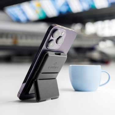 Logotrade Firmengeschenke das Foto: C-Secure MagSafe Phone-Wallet