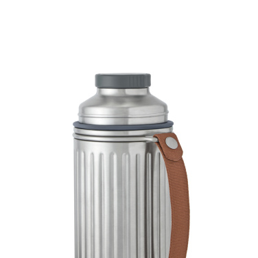 Logotrade werbemittel das Foto: Black+Blum Explorer Flasche Duo 1L