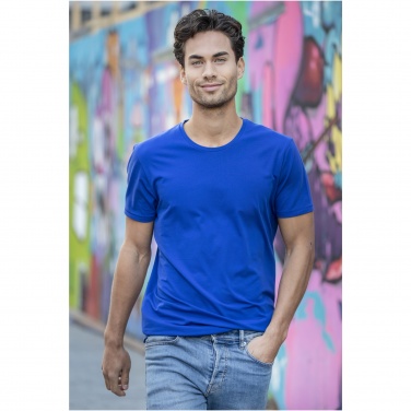 Logo trade corporate gifts image of: Balfour short sleeve men's organic t-shirt