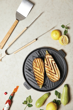 Logotrade promotional giveaway image of: VINGA Paso grill tongs