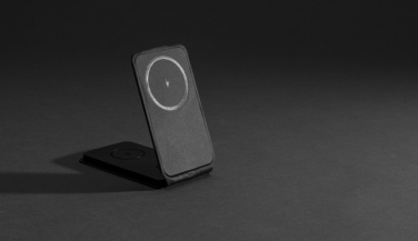 Logotrade promotional gift picture of: Swiss Peak RCS rPU 15W  3-in-1 magnetic wireless charger