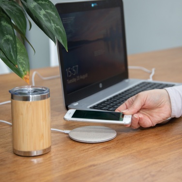Logo trade promotional merchandise photo of: 5W Wheat straw wireless charger