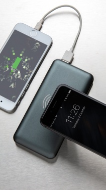 Logo trade promotional products picture of: 10.000 mAh Fast Charging 10W Wireless Powerbank with PD