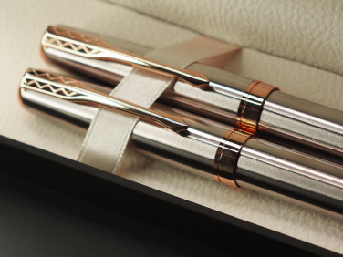 Logo trade advertising products image of: WINDSOR pen set 98003600