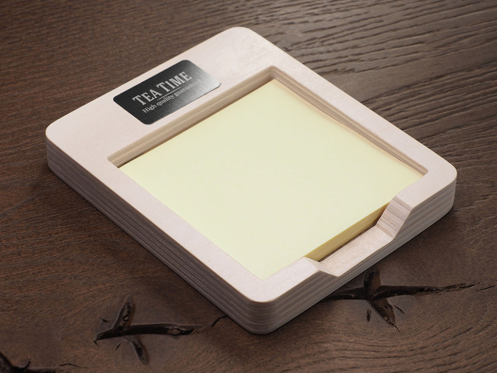 Logotrade promotional merchandise picture of: Wooden memo card box 1832121