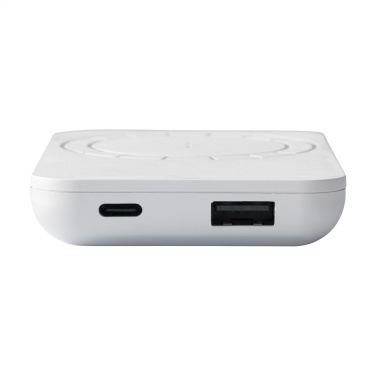 Logo trade promotional items picture of: Force Magnetic RCS Recycled Wireless Powerbank 5000