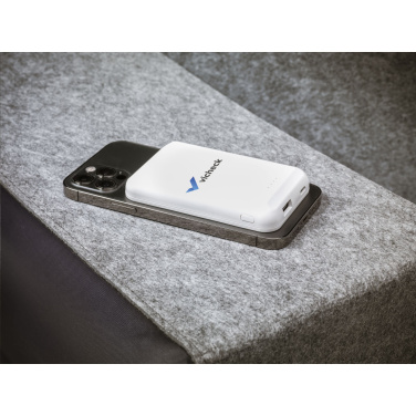 Logotrade promotional giveaway picture of: Force Magnetic RCS Recycled Wireless Powerbank 5000