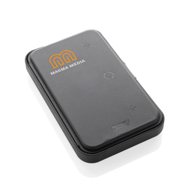 Logo trade advertising products image of: Swiss Peak RCS recycled travel case with 3 in 1 charger