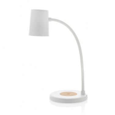 Logotrade firmakingituse foto: Zenara RCS taaskasutatud plastikust ja korgist 15 W juhtmevaba laualamp
