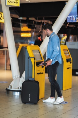 Logotrade ärikingituse foto: Passi omanik