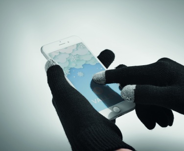 Logotrade firmakingid pilt: Talvekomplekt taaskasutatud materjalist, kindad, müts ja sall