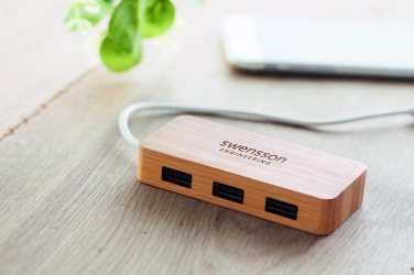 Logotrade reklaamtoote foto: Bambusest USB 3 pordiga jaotur