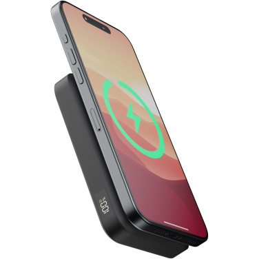 Logotrade ärikingid pilt: Xtorm FS5W101 10 000 mAh magnetiline juhtmevaba akupank