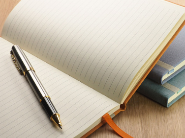 Logo trade reklaamkingitused foto: Märkmik värviline 1248102