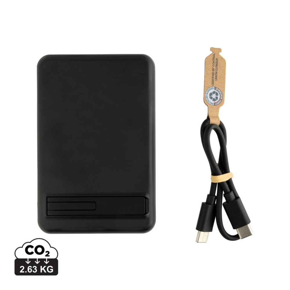 Logotrade meened pilt: Zen RCS plastk 5000 mah 5W magnetiline bambusest akuank