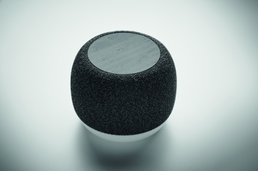 Logo trade firmakingitused foto: 15W juhtmevaba laadijaga kõlar LISTOO+