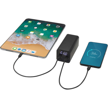Logotrade reklaamtoote foto: Acamar 20 000 mAh 70W taaskasutatud alumiiniumist sülearvuti akupank