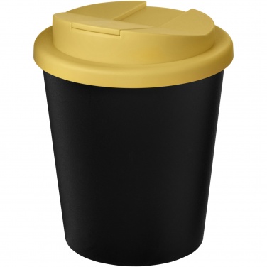 Logotrade liikelahja mainoslahja kuva: Americano® Espresso Eco 250 ml kahvimuki kierrätetystä materiaalista. Läikkymätön kansi.