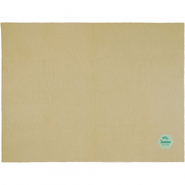 Logo trade mainoslahja ja liikelahja tuotekuva: Suzy 150 x 120 cm GRS-polyesterinen neulottu huopa