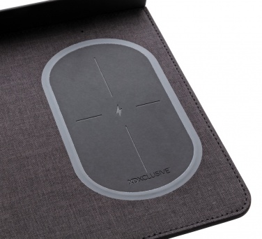 Logotrade mainoslahja tuotekuva: Air-hiirimatto, jossa 5 W:n langaton lataus ja USB