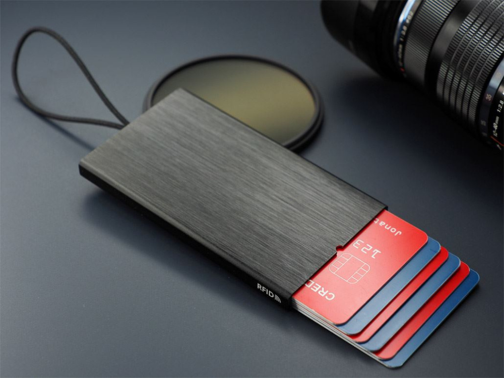 Logo trade liikelahja mainoslahja tuotekuva: RFID luotto- ja käyntikorttikotelo 126615500