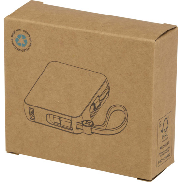 Logo trade mainostuotet tuotekuva: Acrux 10 000 mAh:n ja 35 W:n tablettivirtalähde, jossa sisäänrakennettu Type-C-kaapeli – valmistettu kierrätetystä muovista