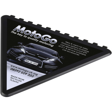 Logotrade liikelahjat mainoslahjat tuotekuva: Frosty triangular recycled plastic ice scraper