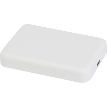 Logotrade dovana nuotrauka: „Acrab“ 5000 mAh 15 W magnetinė belaidė išorinė baterija su 20 W PD – pagaminta iš perdirbto plastiko