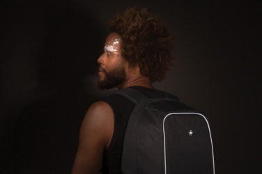 Logotrade logo dāvanas foto: Swiss Peak AWARE™ pretaizdzīšanas 15,6 collu klēpjdatora mugursoma