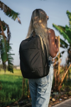 Logotrade biznesa dāvanas foto: Swiss Peak AWARE™ moderna 15,6 collu klēpjdatora mugursoma