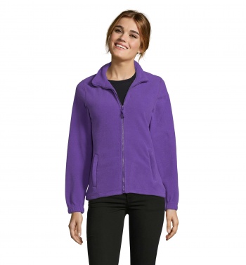 Logotrade korporatīvās dāvanas foto: NORTH WOMEN FLEECE ar Rāvējslēdzēju