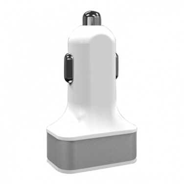 Logotrade logo dāvanas foto: Automašīnas lādētājs ar 3 USB portiem