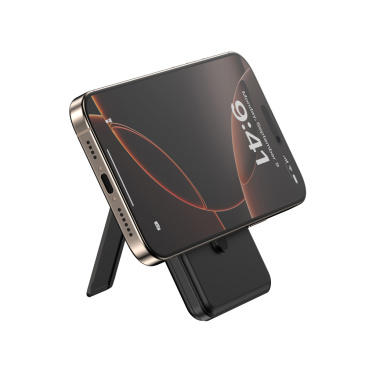 Logotrade ziemassvētku dāvanas foto: Urban Vitamin Redwood 5in1 5000mah 20W PD magnētiskā jaudas banka