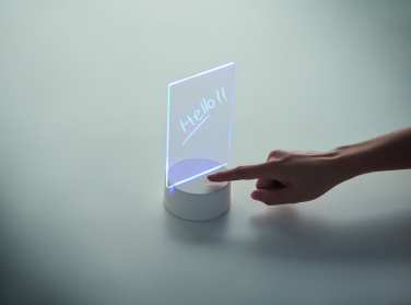 Logotrade korporatīvās dāvanas foto: Izgaismota LED piezīmju dēlis