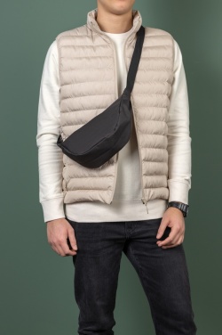 Логотрейд pекламные продукты картинка: Сумка-слинг Crescent AWARE™ RPET в форме полумесяца