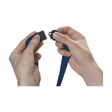 Лого трейд pекламные cувениры фото: KeyCordSafety 2,4 см