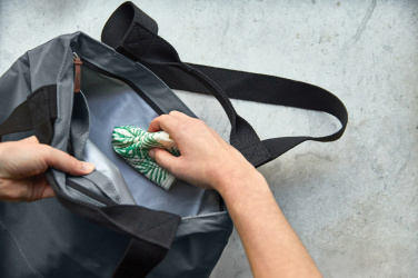 Логотрейд pекламные продукты картинка: Черная термосумка-тоут/холодильник Blum 16 л