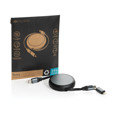 Логотрейд pекламные cувениры картинка: Втягивающийся кабель Terra RCS 2-в-1 из переработанного алюминия мощностью 240 Вт