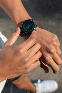 Logotrade kampanjprodukter bild: Rund Fit watch RCS återvunnen TPU