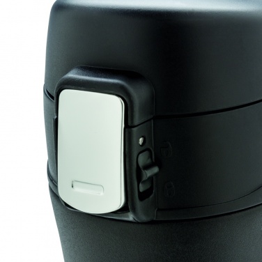 Logotrade kampanjprodukter bild: Swiss Peak Elite mugg med kopparisolering