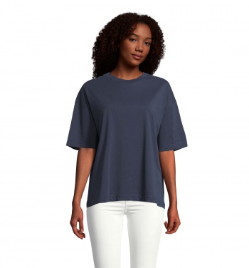 Logotrade kampanjprodukter bild: BOXY WOMEN OVERSIZE T-SHIRT