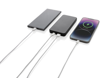 Logotrade profilprodukter bild: Boostcore RCS powerbank i återvunnen plast 10.000mAh USB C
