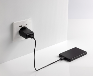 Logotrade presentreklam bild: Orion RCS återvunnen aluminium 5000 mah 5W magnetisk powerba