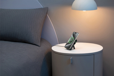 Logotrade profilprodukter bild: Anker MagGo Q12 magnetisk powerbank 10.000 mAh